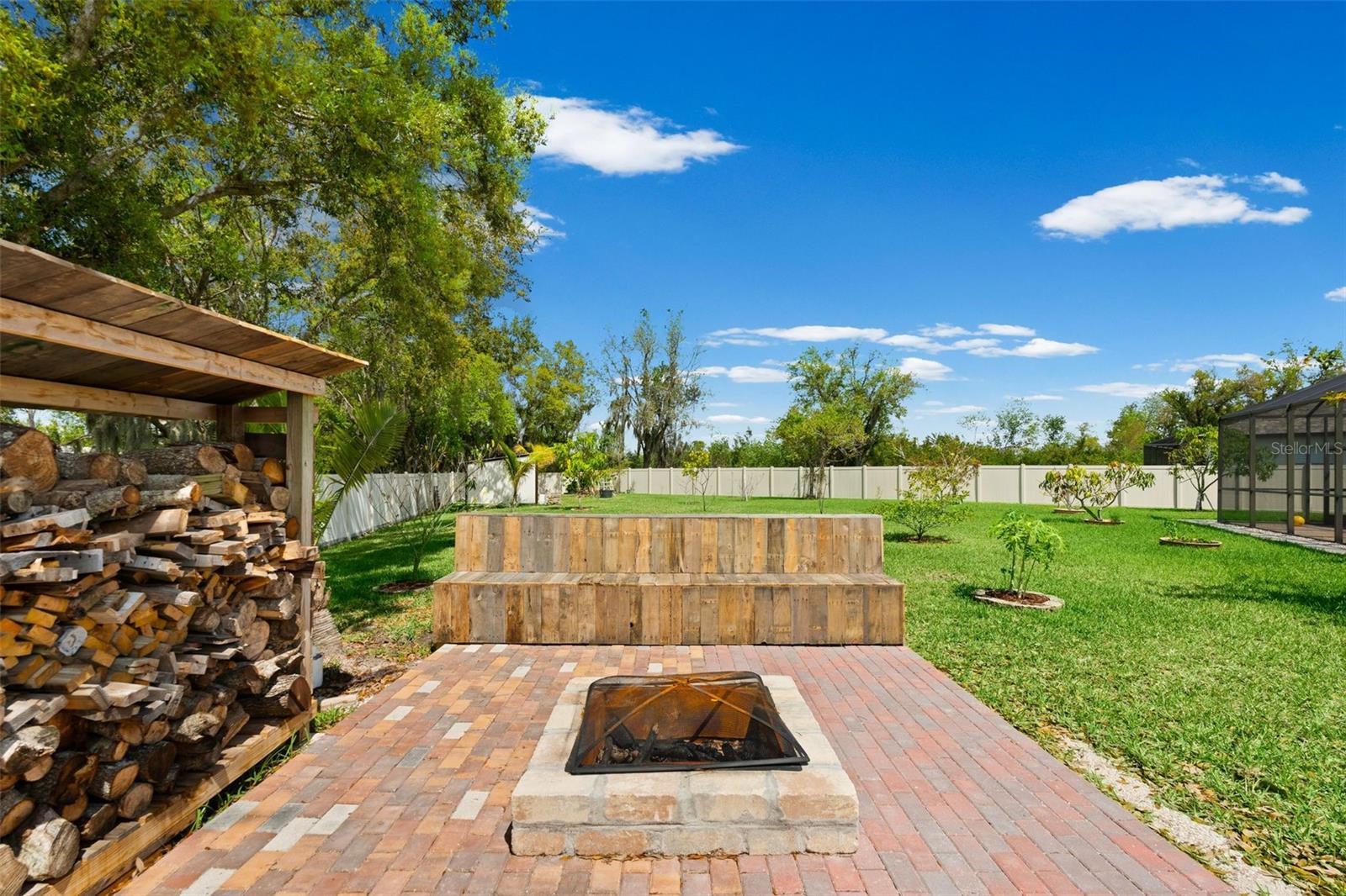 Image 51 of 69 For 11439 57th Street E