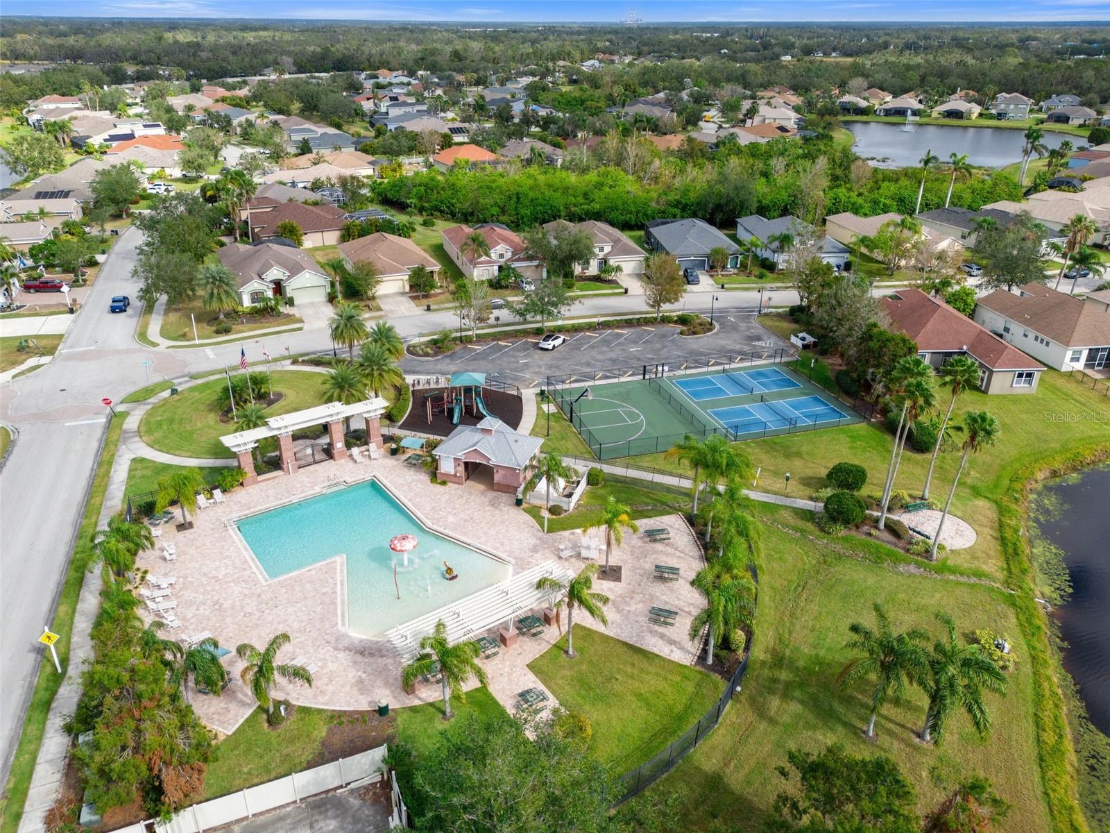 Image 55 of 69 For 11439 57th Street E