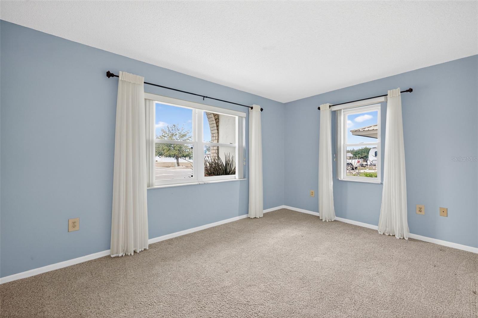 Image 13 of 49 For 1529 Allegheny Drive