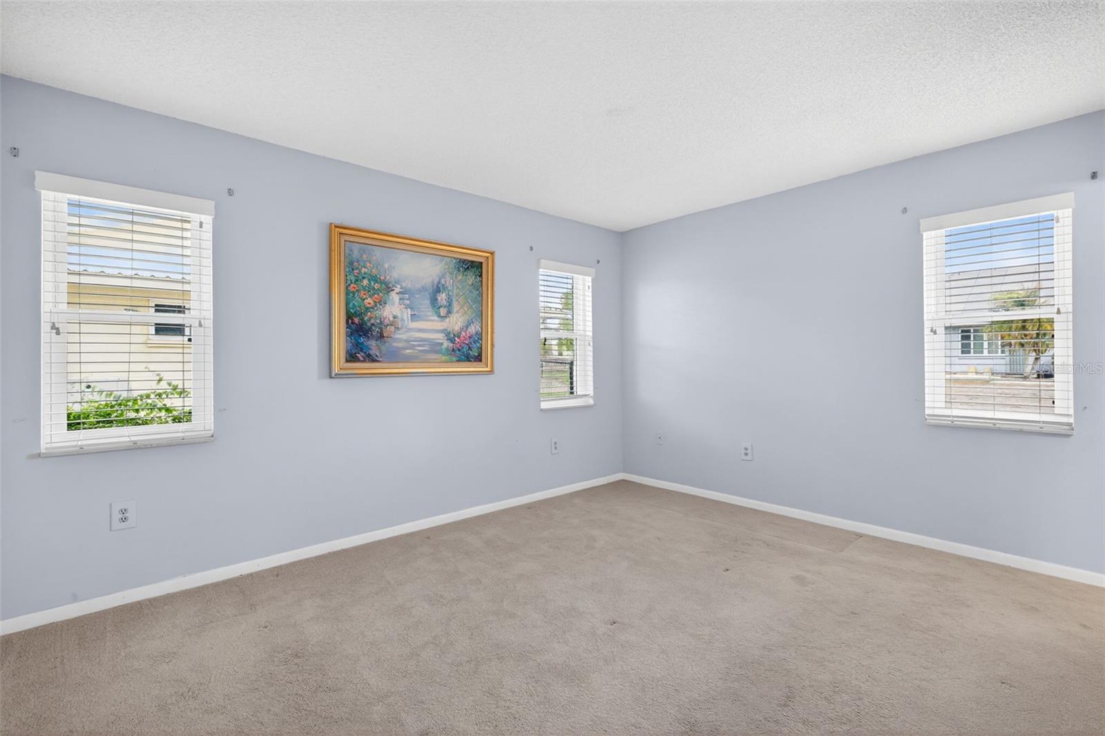 Image 15 of 49 For 1529 Allegheny Drive