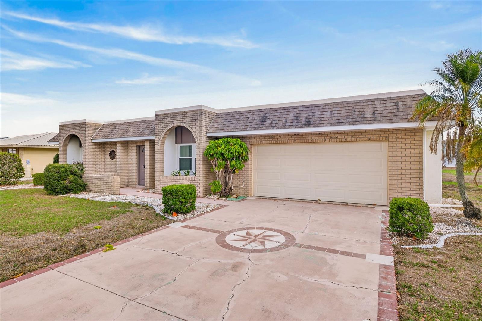 Image 2 of 49 For 1529 Allegheny Drive