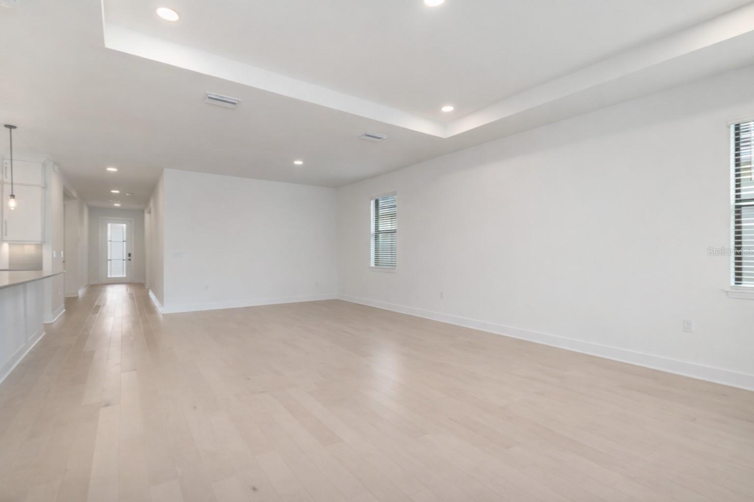 Image 11 of 56 For 18881 Daybreak Drive