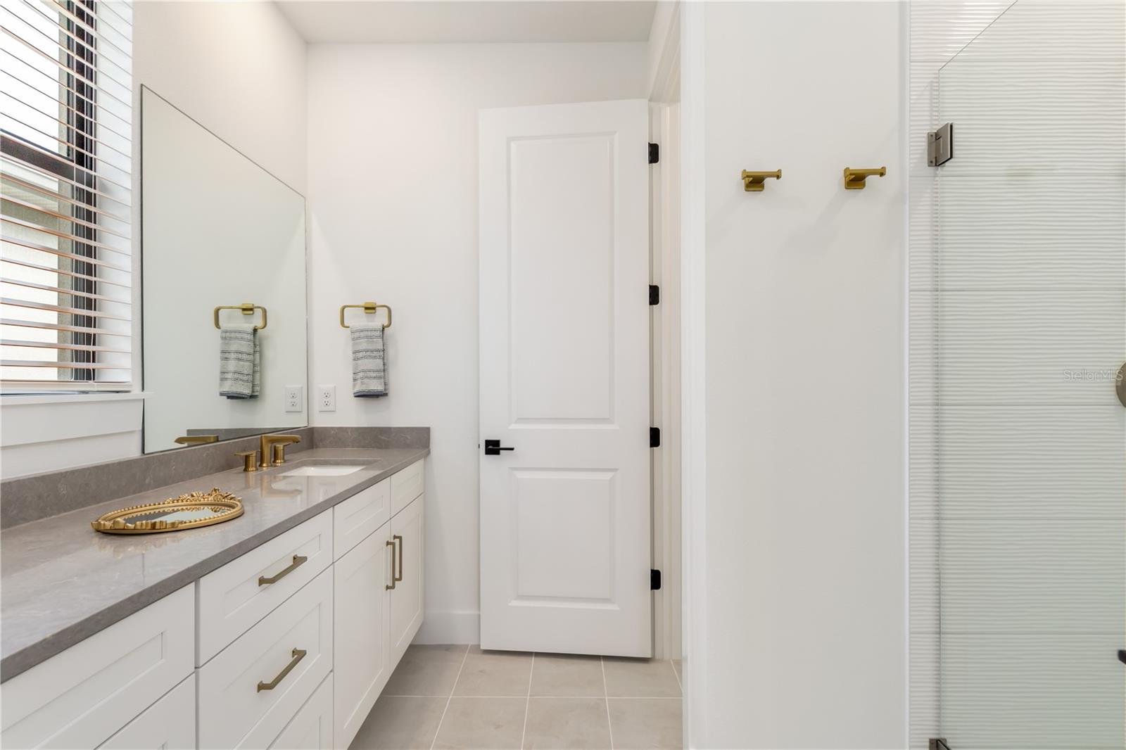 Image 19 of 56 For 18881 Daybreak Drive