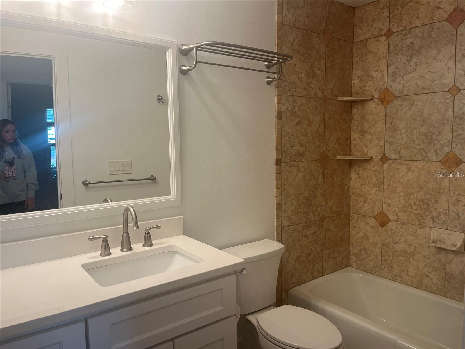 Image 3 of 7 For 4230 Shady Oaks Court