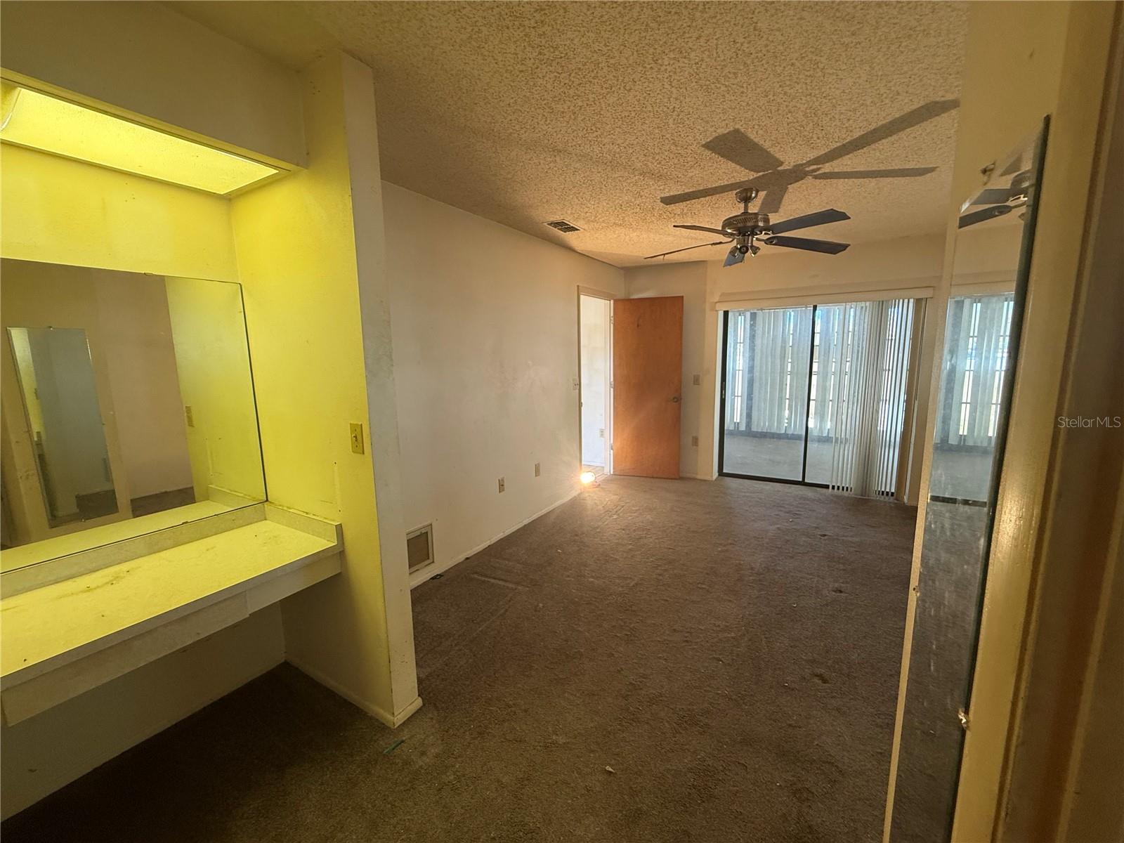 Image 21 of 39 For 116 1st Avenue