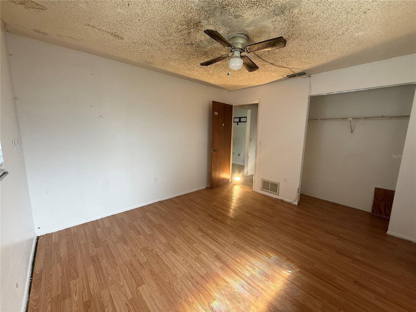 Image 30 of 39 For 116 1st Avenue