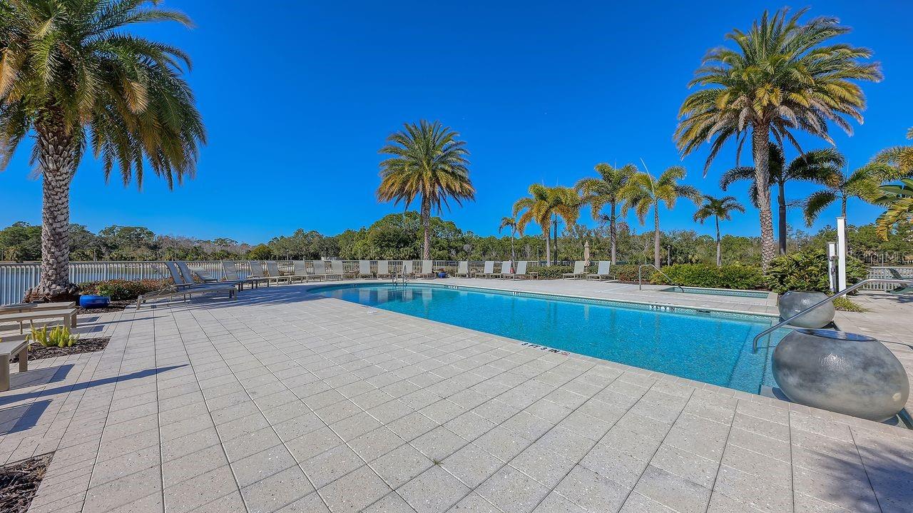 Image 33 of 57 For 10530 Boardwalk Loop 503