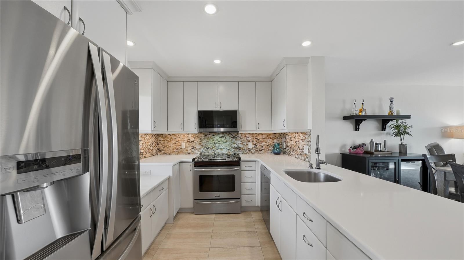 Image 30 of 61 For 4500 Gulf Of Mexico Drive 3