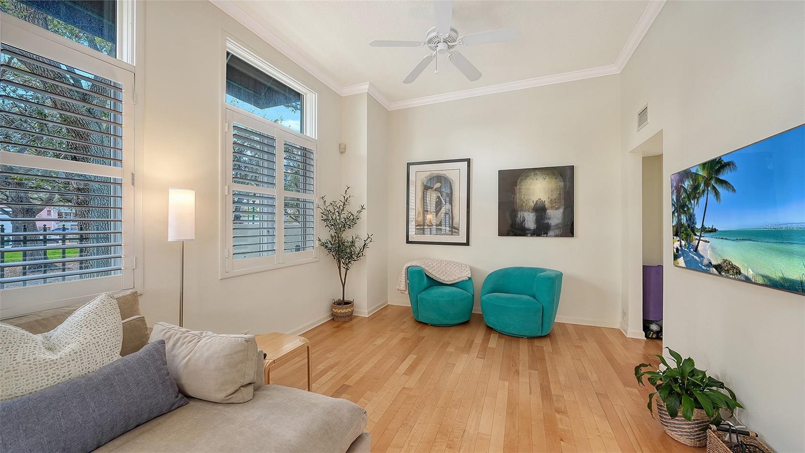 Image 10 of 52 For 200 Cocoanut Avenue 4