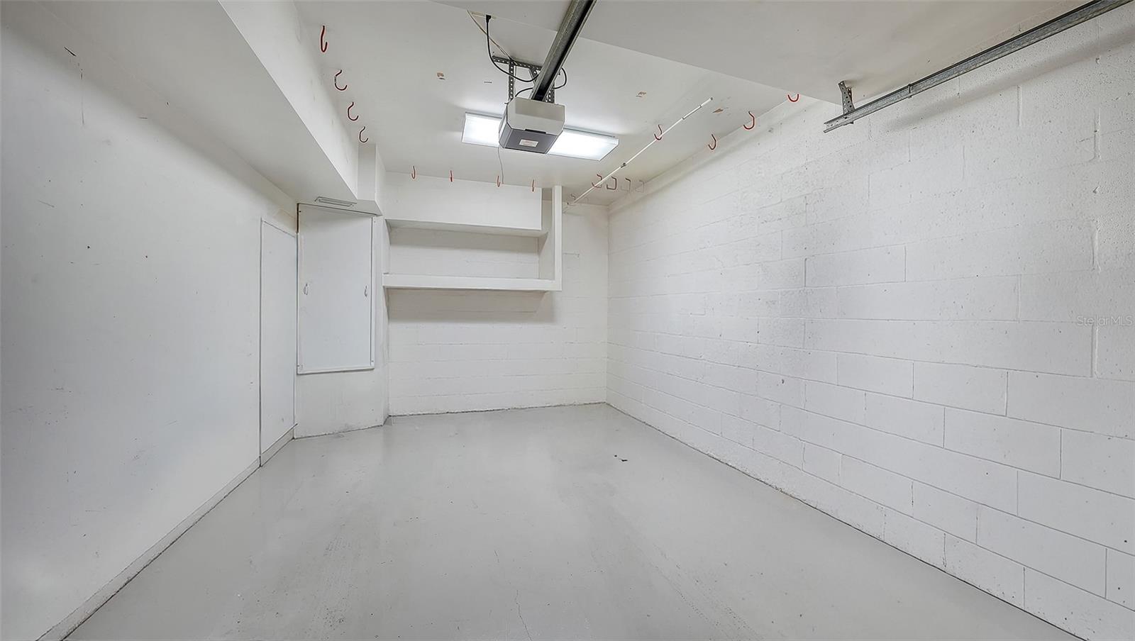 Image 31 of 52 For 200 Cocoanut Avenue 4