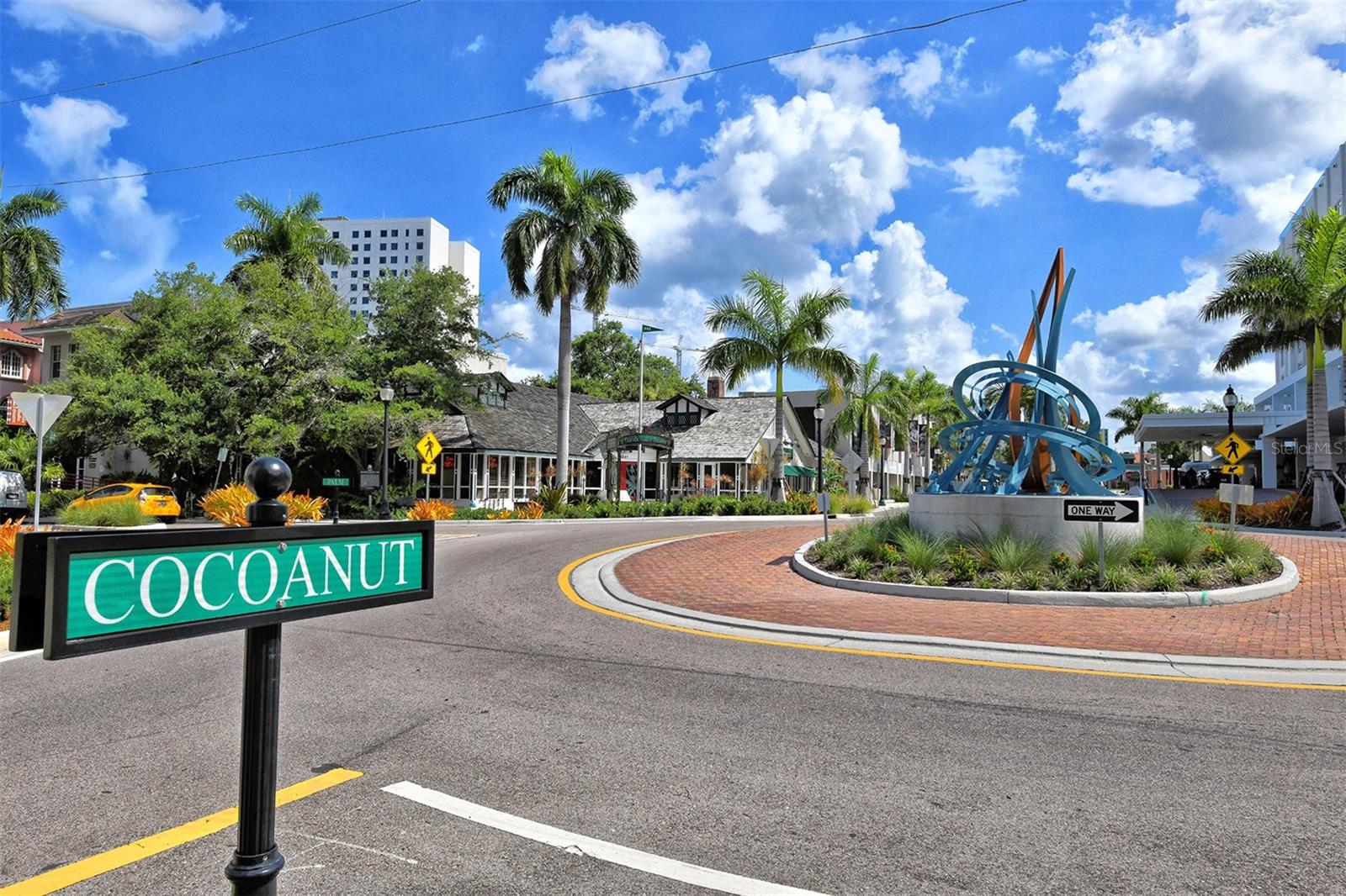 Image 37 of 52 For 200 Cocoanut Avenue 4