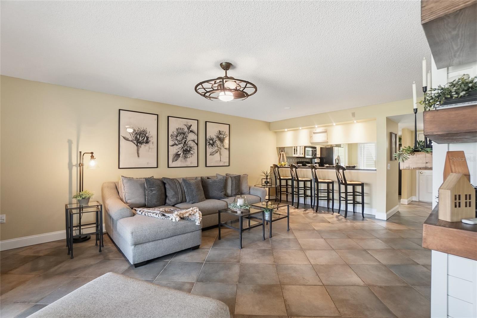 Image 13 of 40 For 4242 Madeira Court 3315