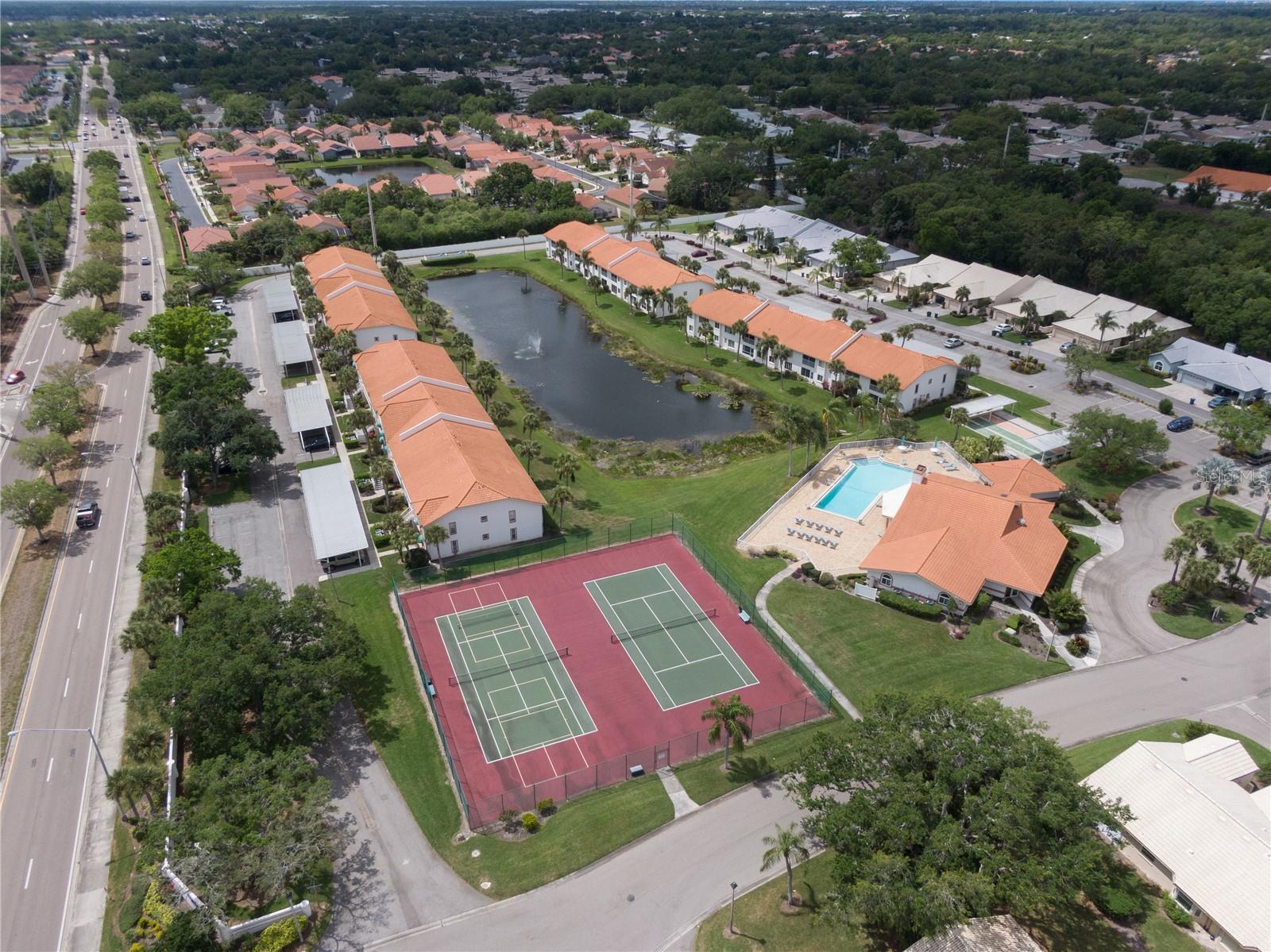 Image 32 of 40 For 4242 Madeira Court 3315