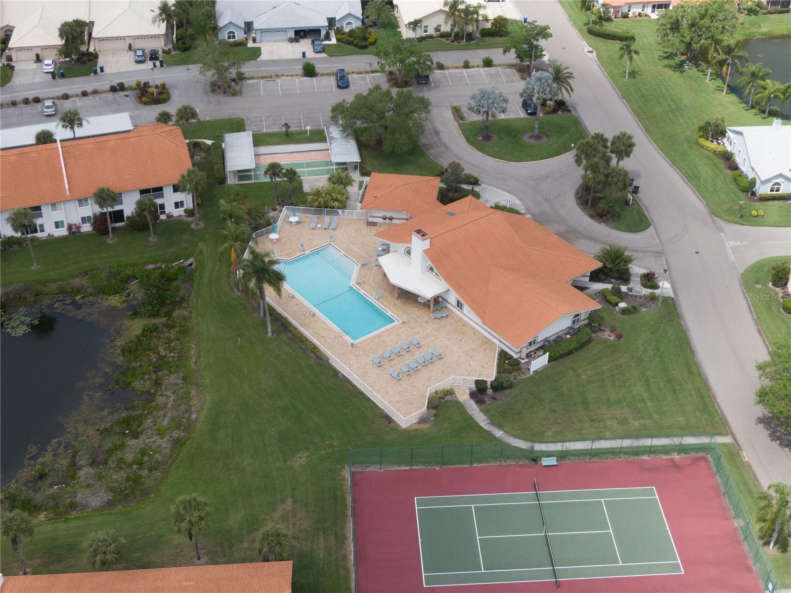 Image 33 of 40 For 4242 Madeira Court 3315