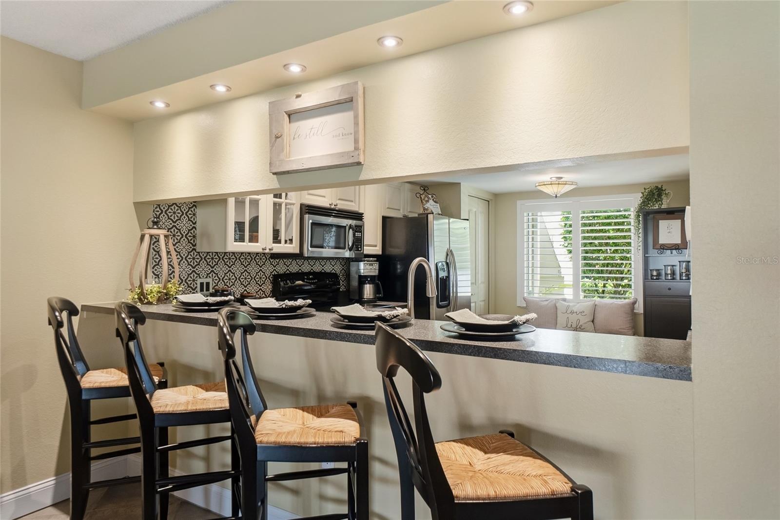 Image 8 of 40 For 4242 Madeira Court 3315