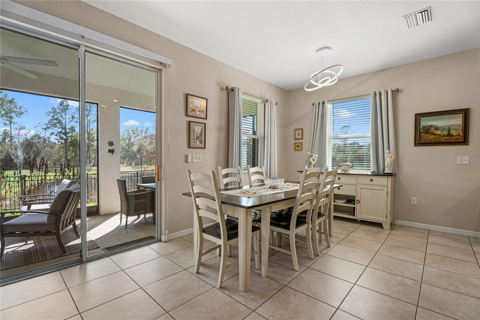 Image 13 of 41 For 16478 Woodside Glen