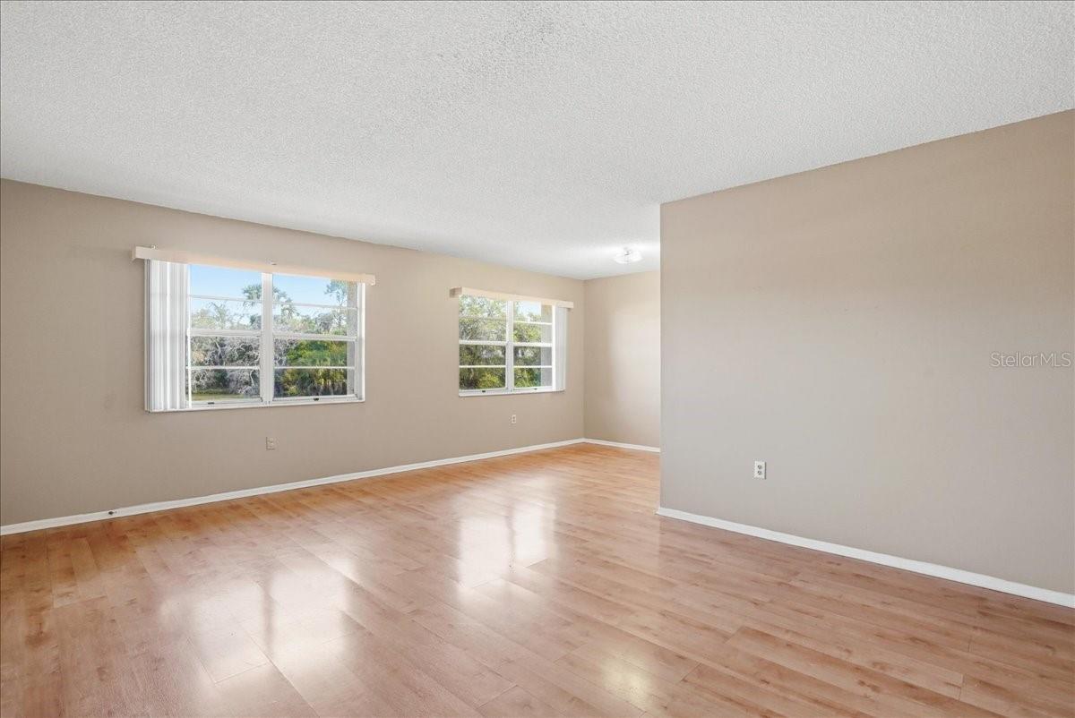 Image 4 of 22 For 4800 Rilma Avenue 145