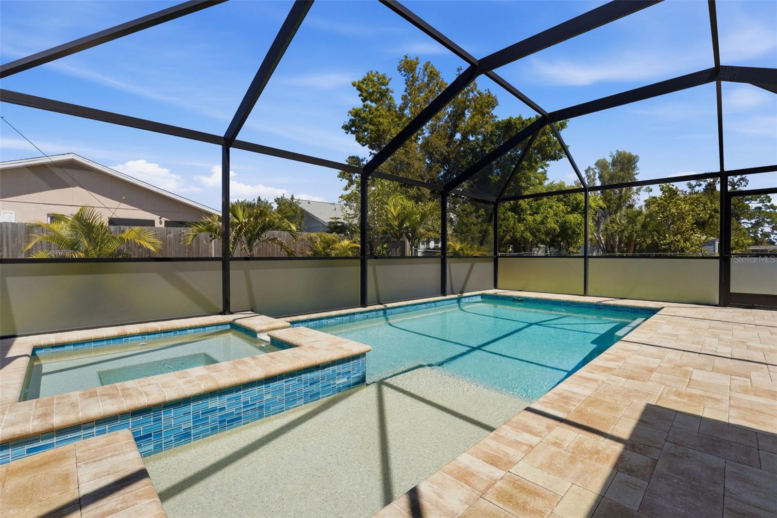 Image 34 of 40 For 2400 Pine Court