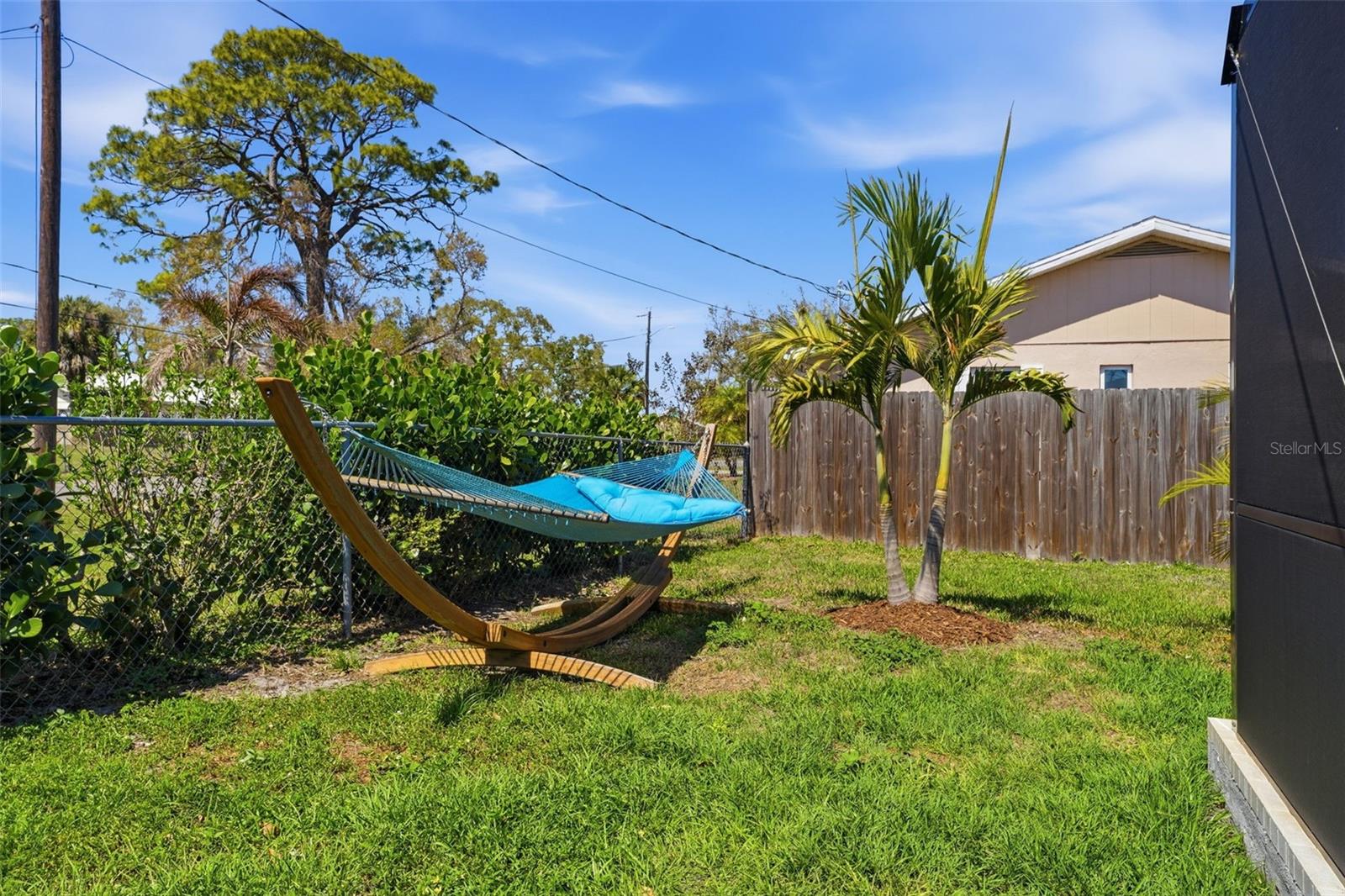 Image 35 of 40 For 2400 Pine Court