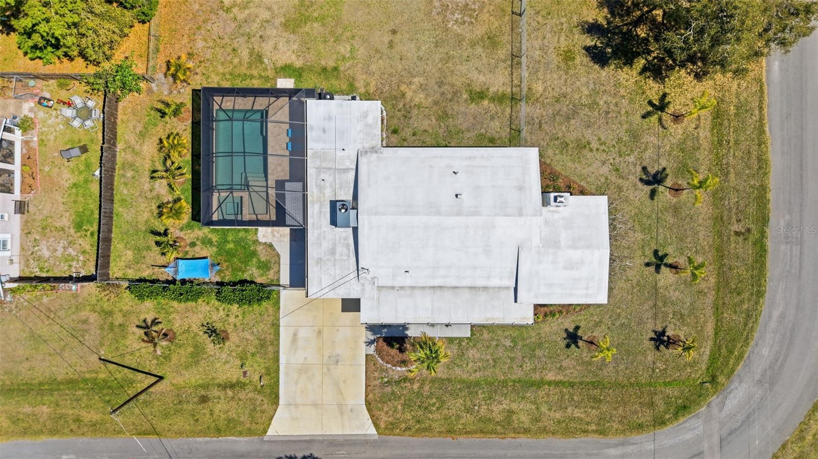 Image 37 of 40 For 2400 Pine Court