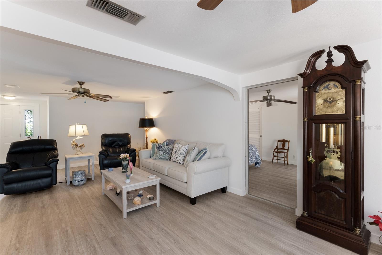 Image 7 of 31 For 309 57th Street