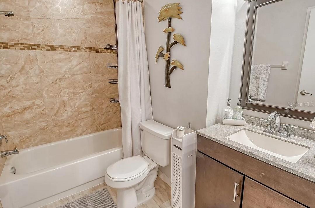 Image 13 of 29 For 5450 Longwood Run Boulevard 202