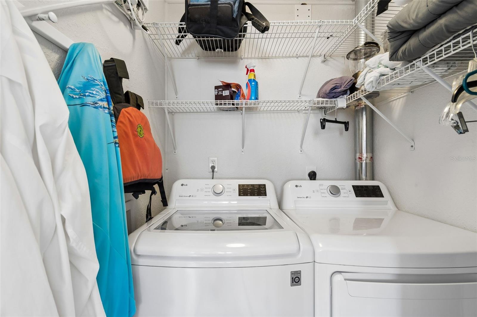 Image 27 of 62 For 6026 Lilli Way