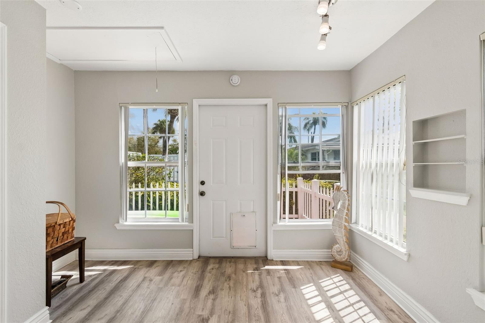 Image 28 of 62 For 6026 Lilli Way