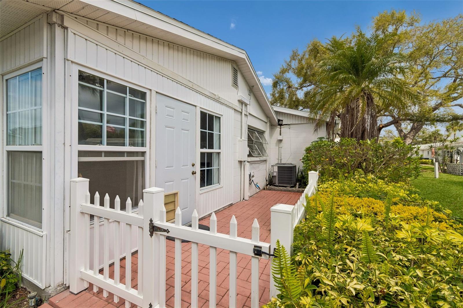 Image 9 of 62 For 6026 Lilli Way