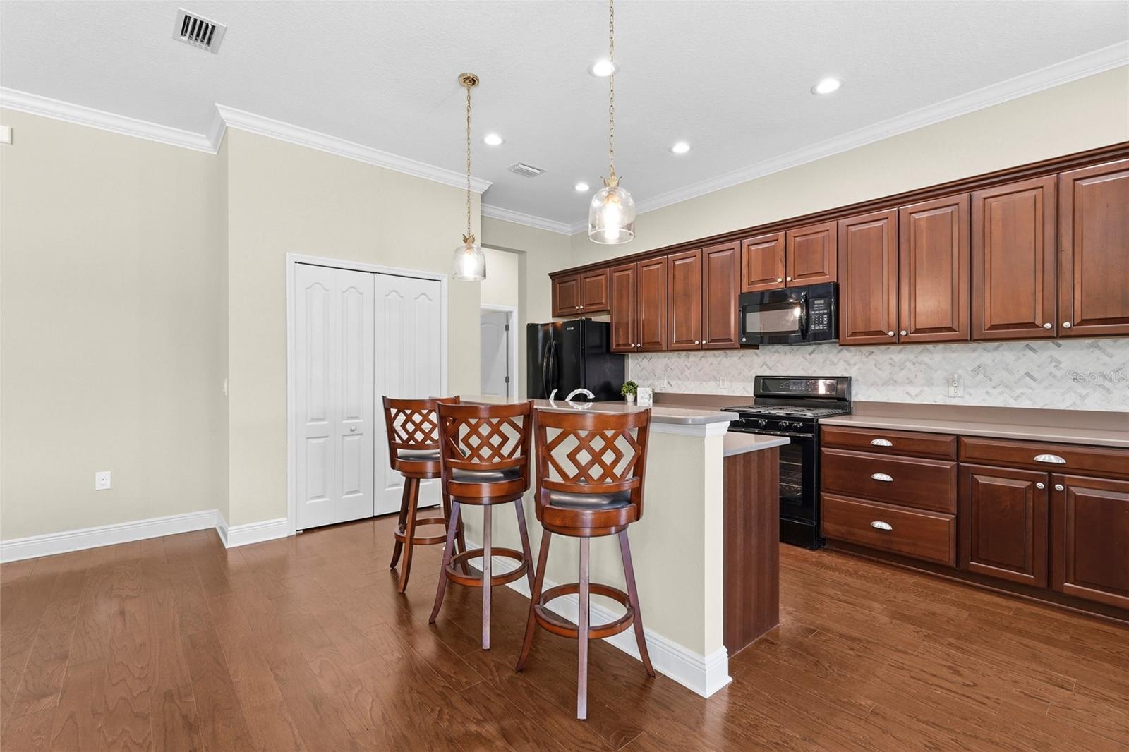 Image 10 of 69 For 357 Marsh Creek Road