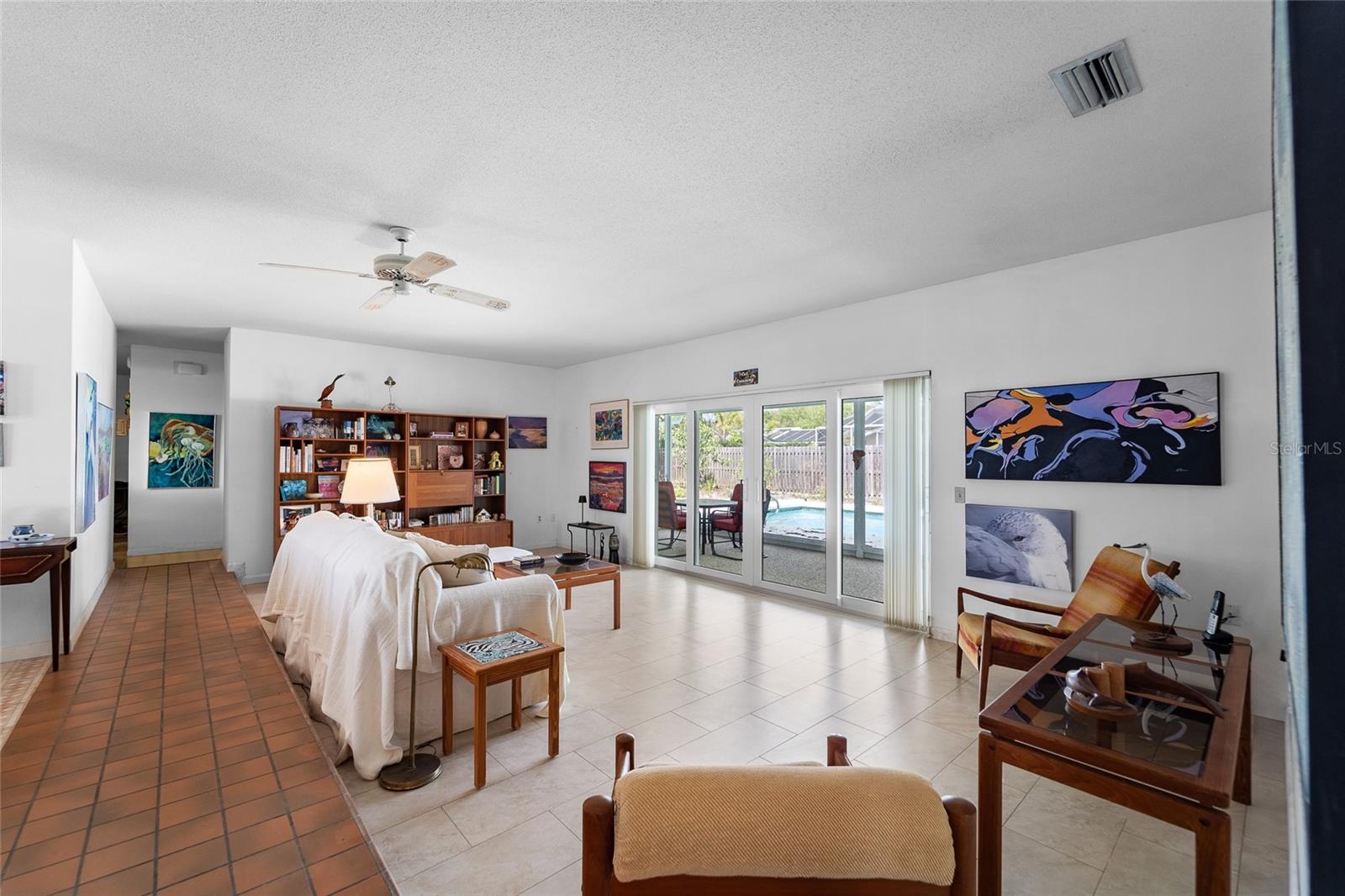 Image 11 of 46 For 7612 18th Avenue Nw