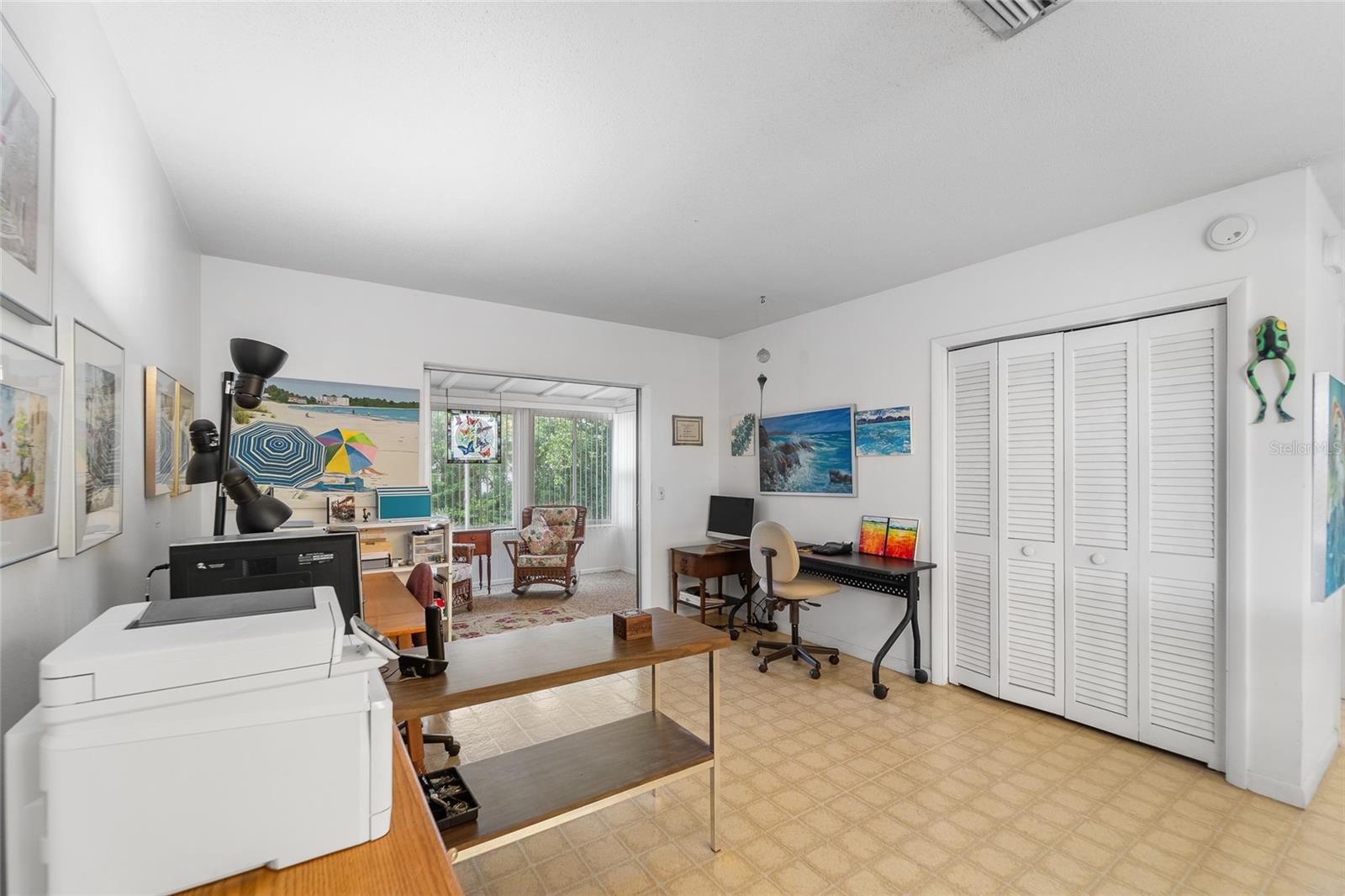 Image 18 of 46 For 7612 18th Avenue Nw