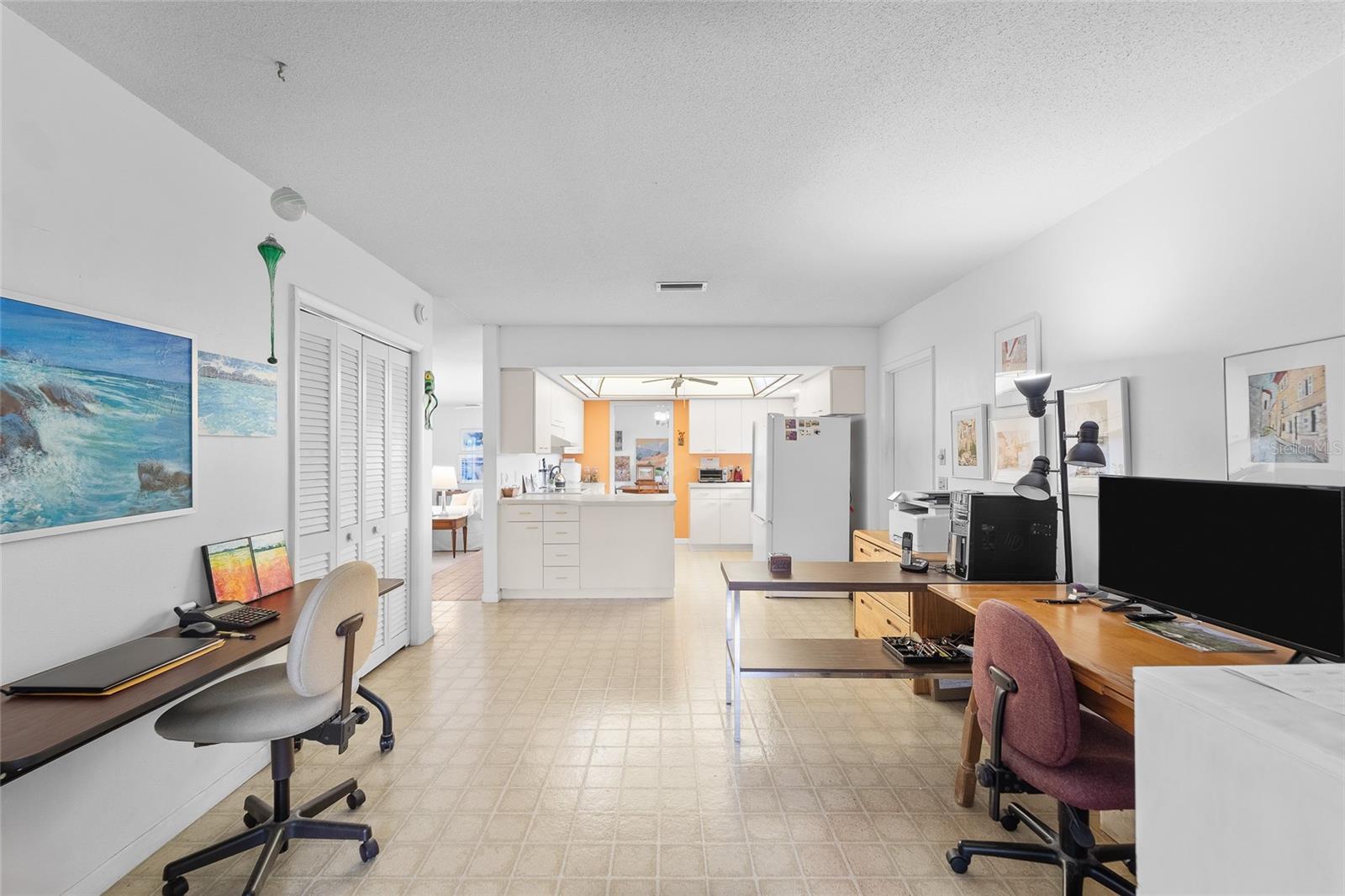 Image 19 of 46 For 7612 18th Avenue Nw