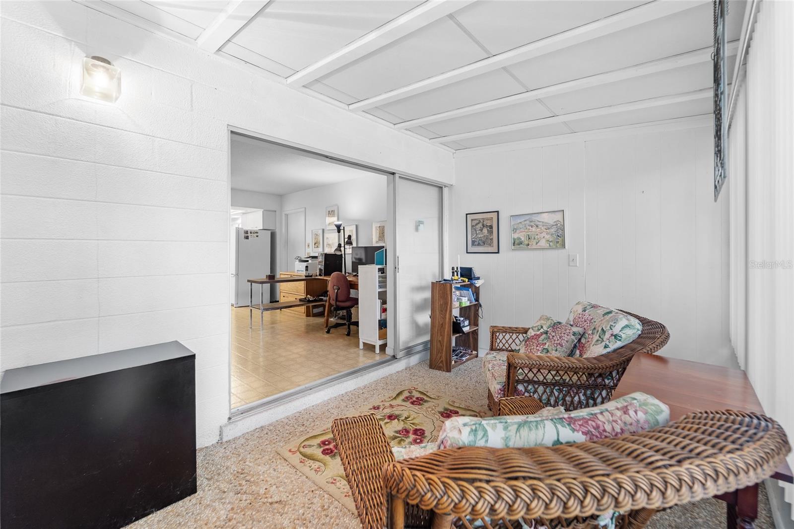 Image 21 of 46 For 7612 18th Avenue Nw