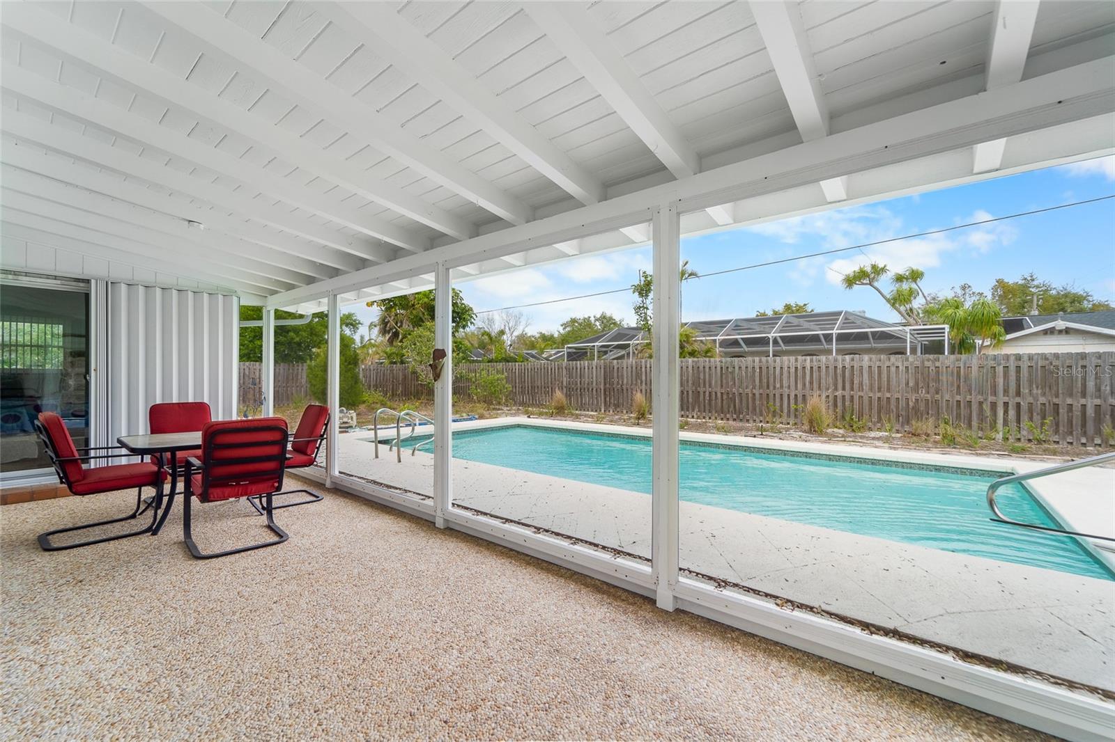 Image 31 of 46 For 7612 18th Avenue Nw