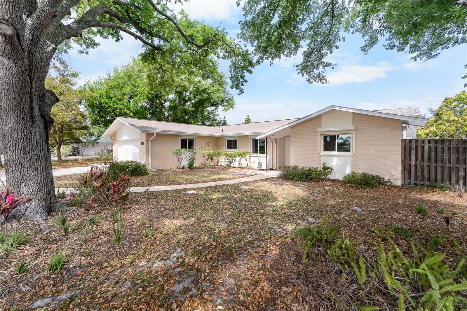 Image 39 of 46 For 7612 18th Avenue Nw