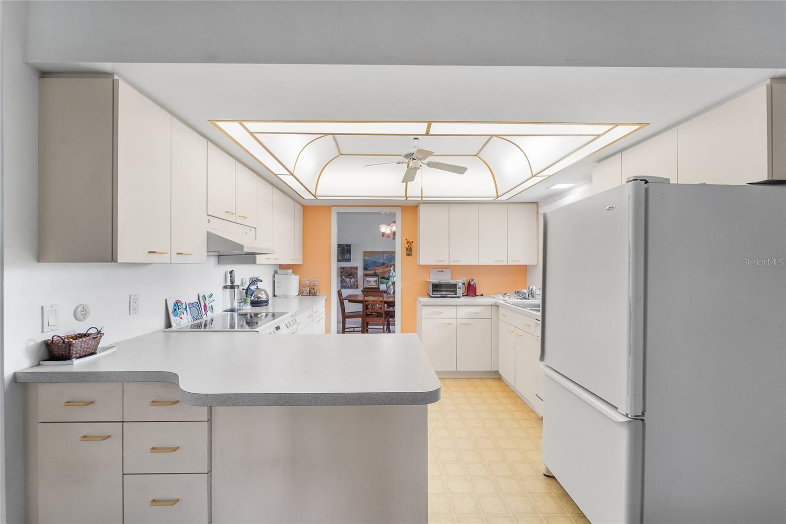 Image 5 of 46 For 7612 18th Avenue Nw