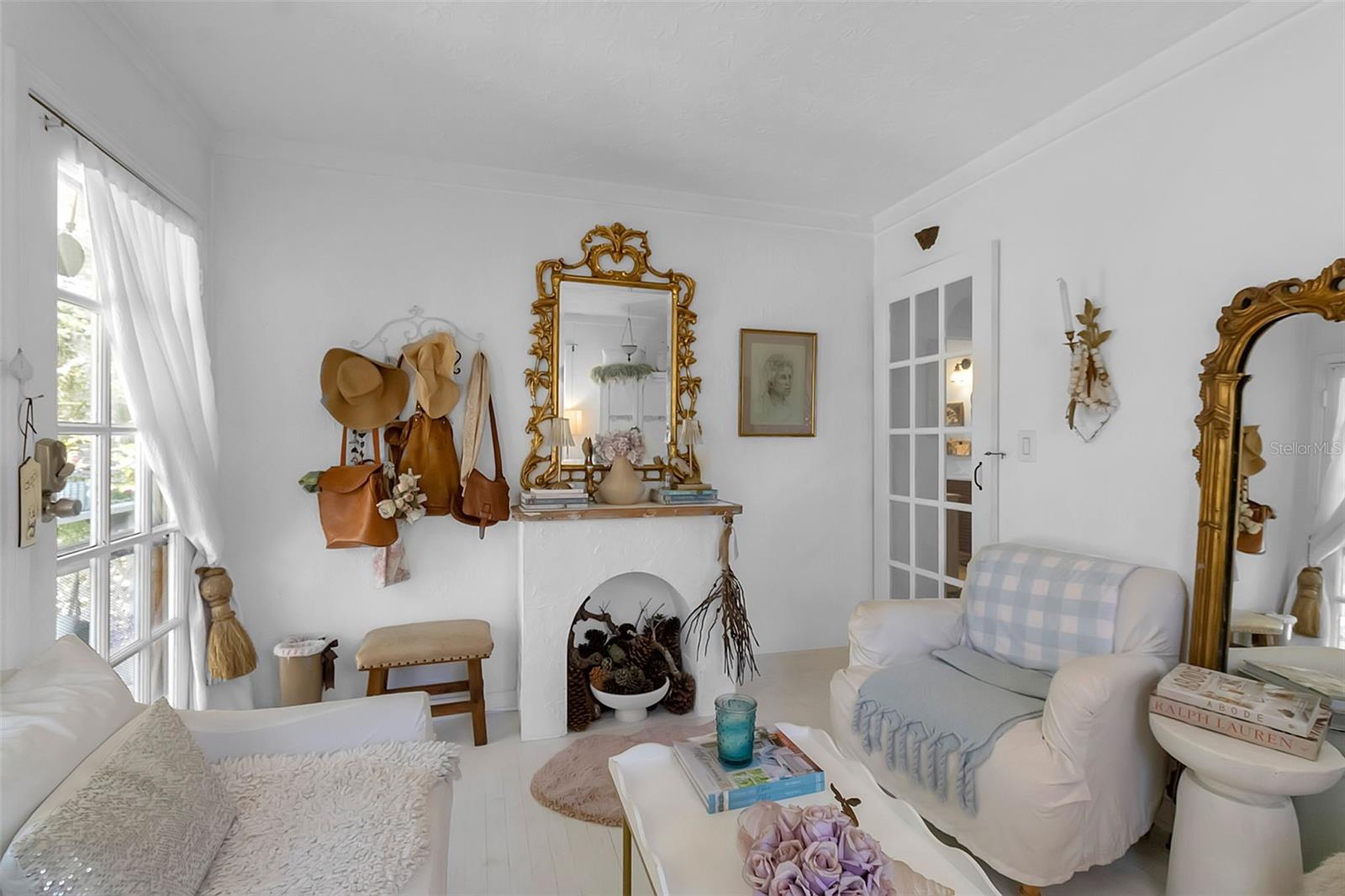 Image 11 of 26 For 2562 Ashton Road