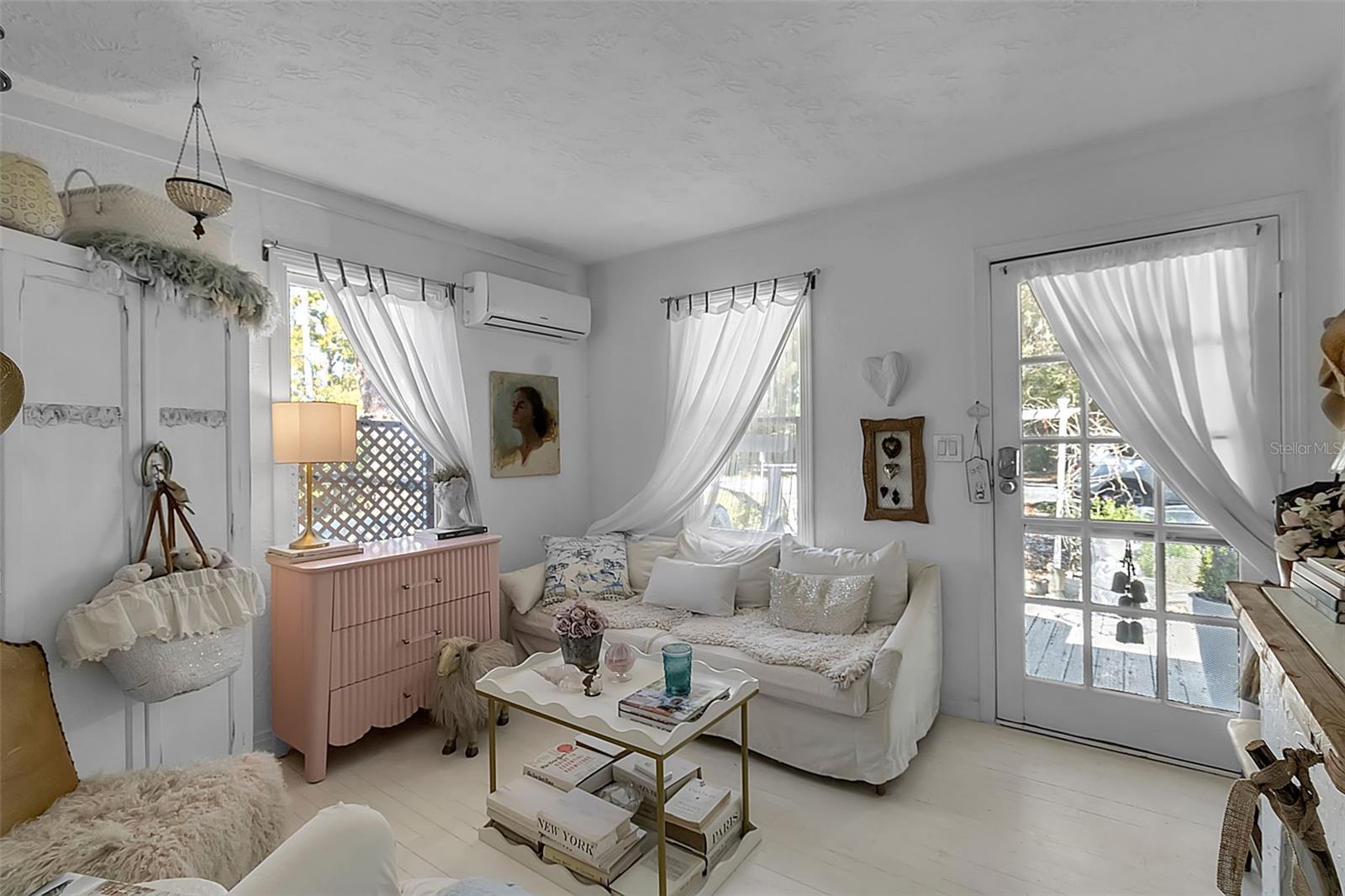 Image 8 of 26 For 2562 Ashton Road