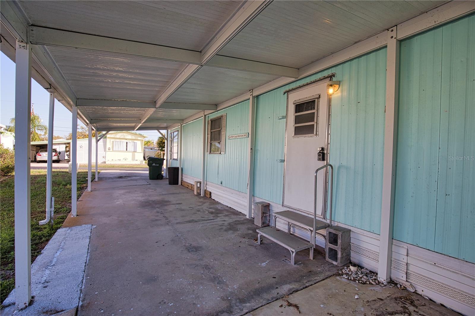 Image 20 of 31 For 1800 Englewood Road 76