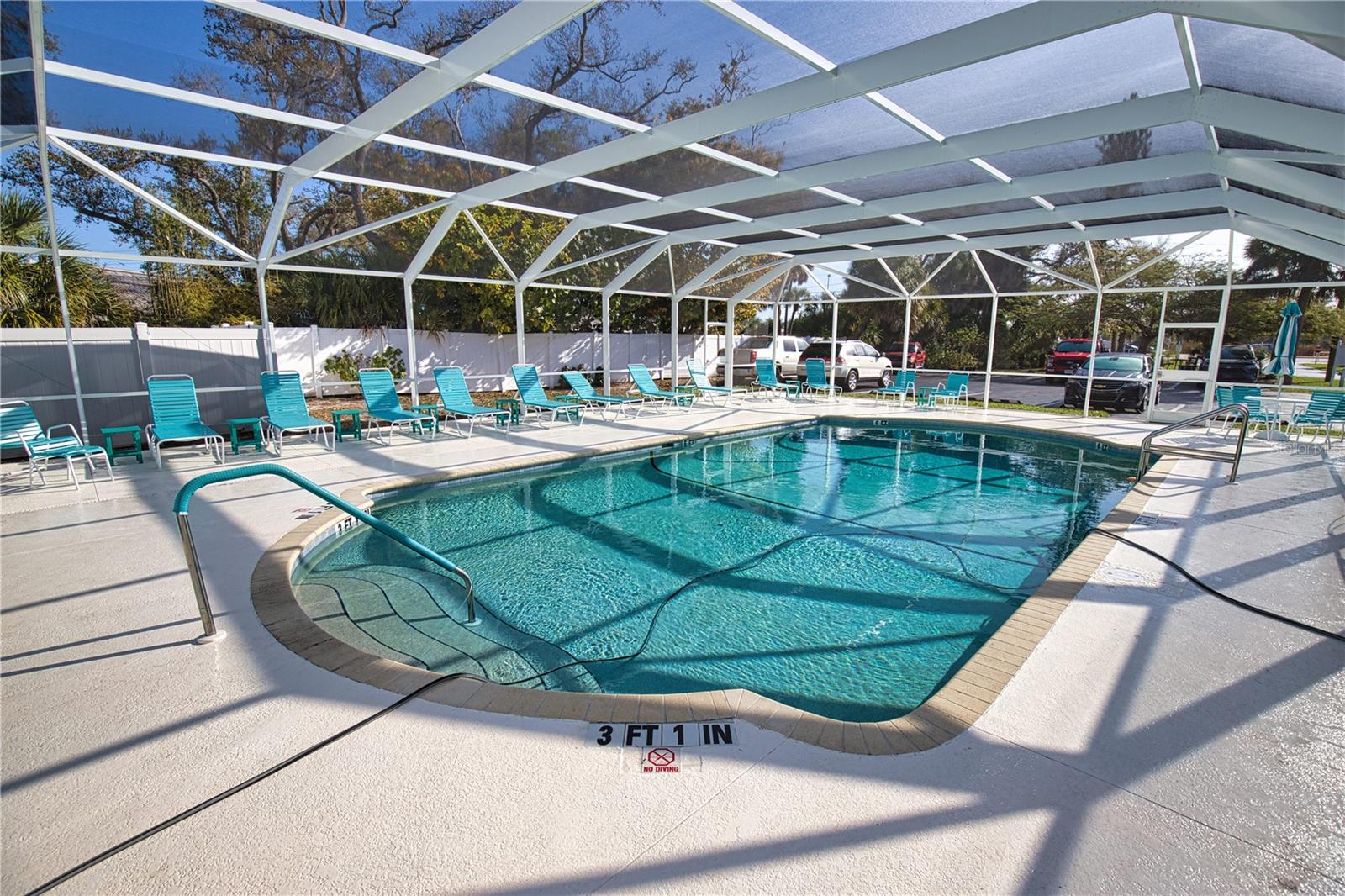 Image 27 of 31 For 1800 Englewood Road 76