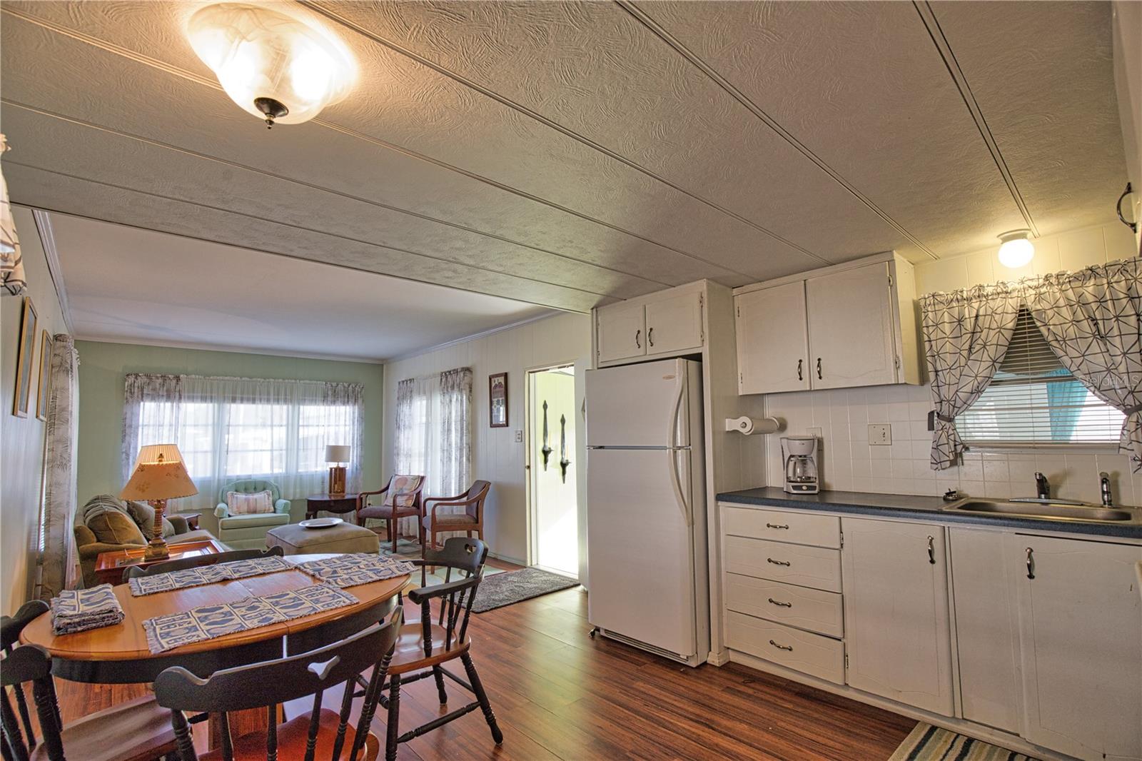 Image 6 of 31 For 1800 Englewood Road 76