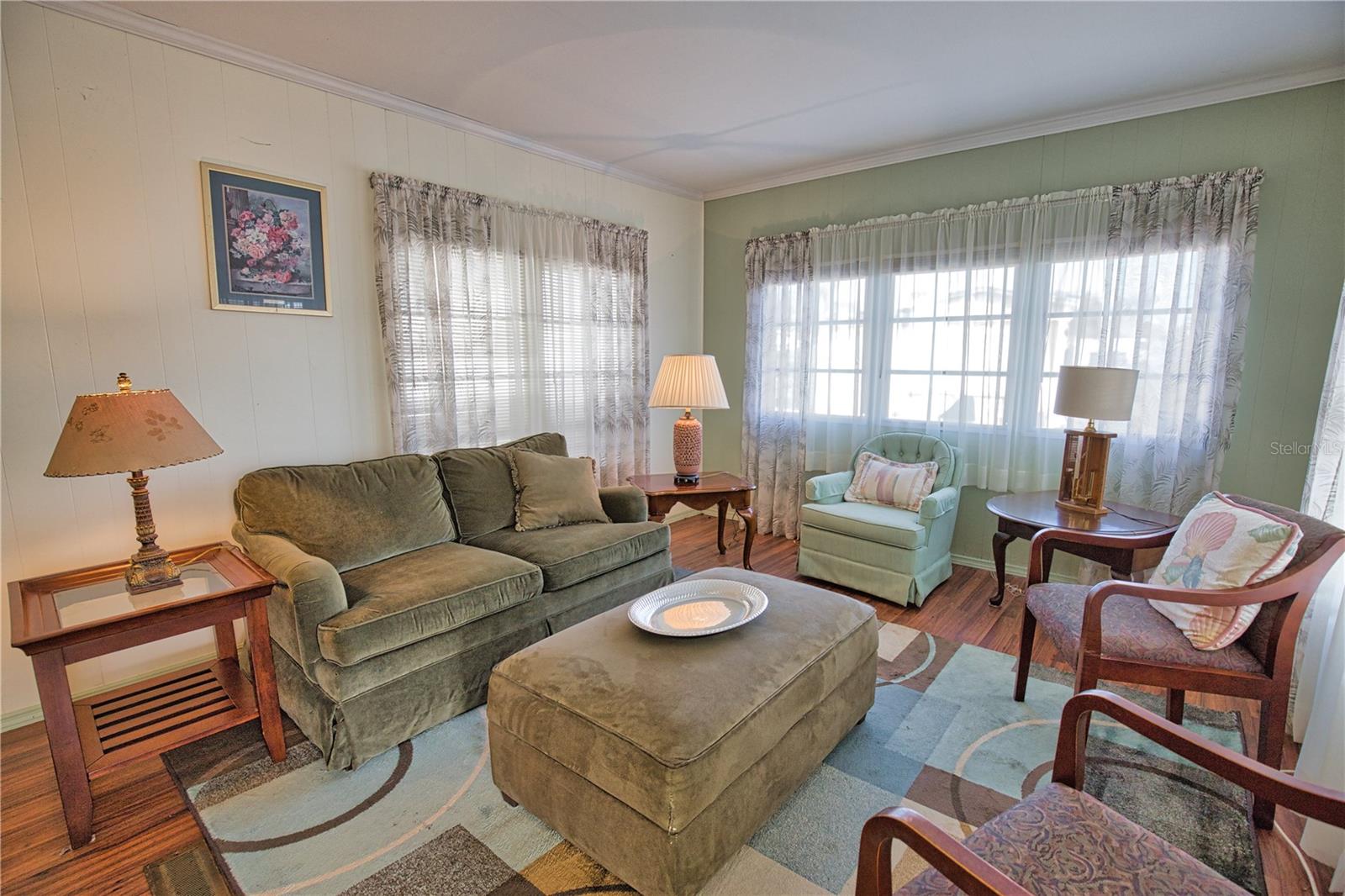 Image 9 of 31 For 1800 Englewood Road 76