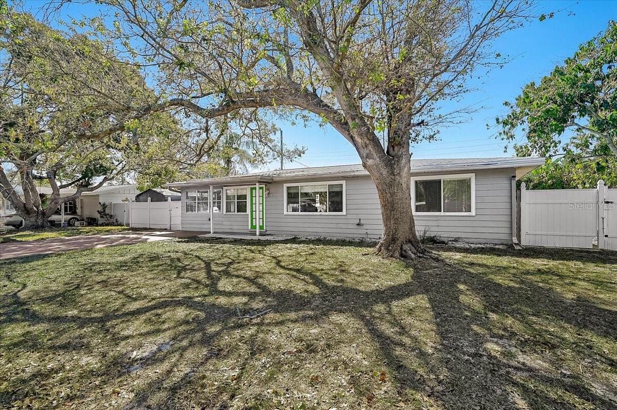 Details for 2866 Louise Street, SARASOTA, FL 34237