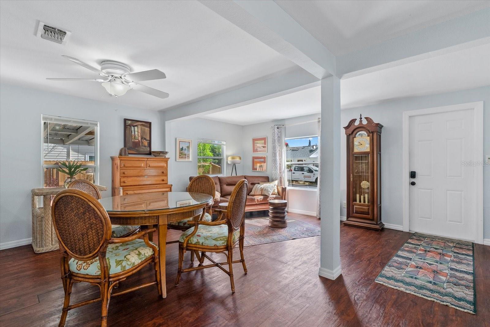 Image 23 of 35 For 4111 Sarasota Ave