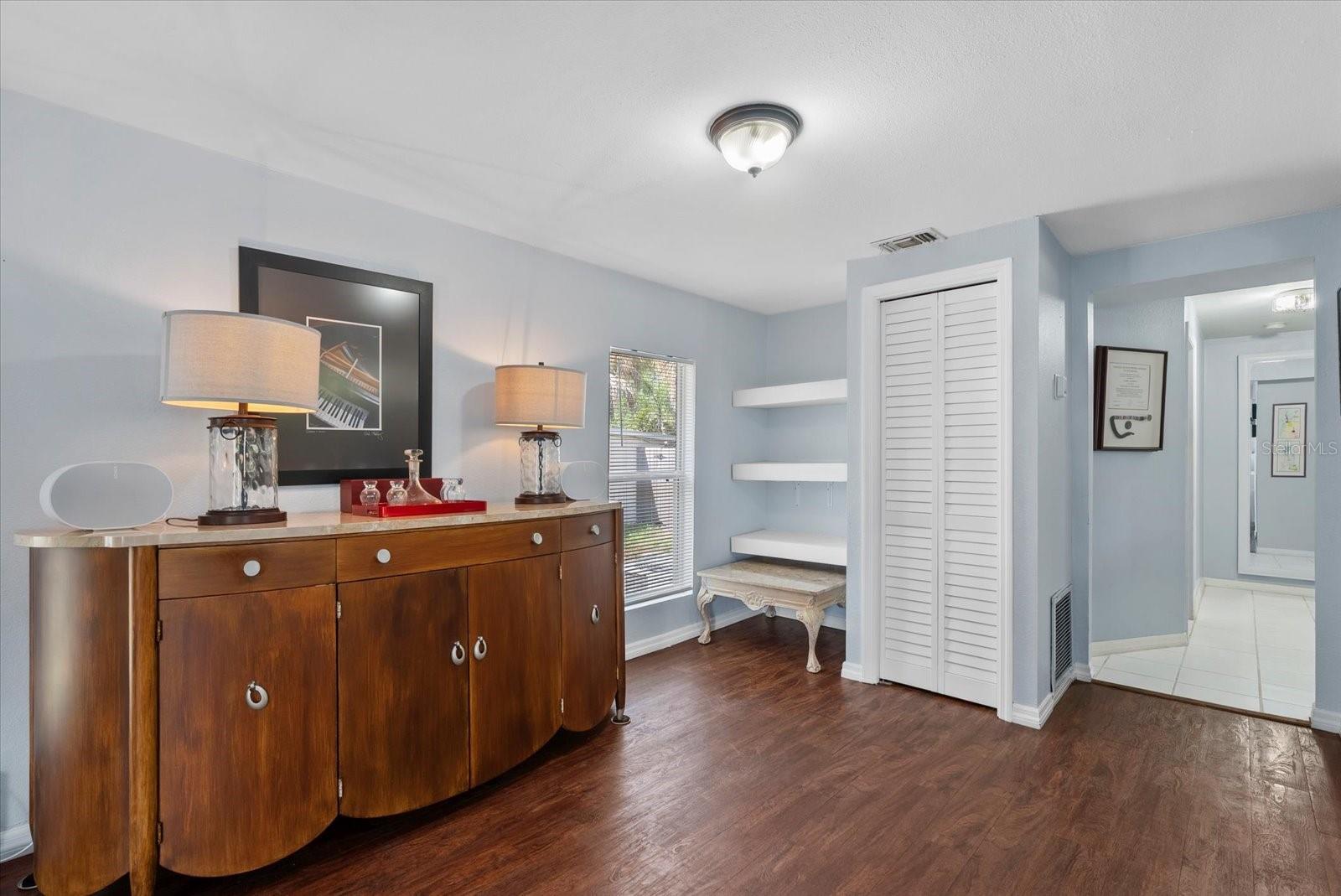 Image 24 of 35 For 4111 Sarasota Ave