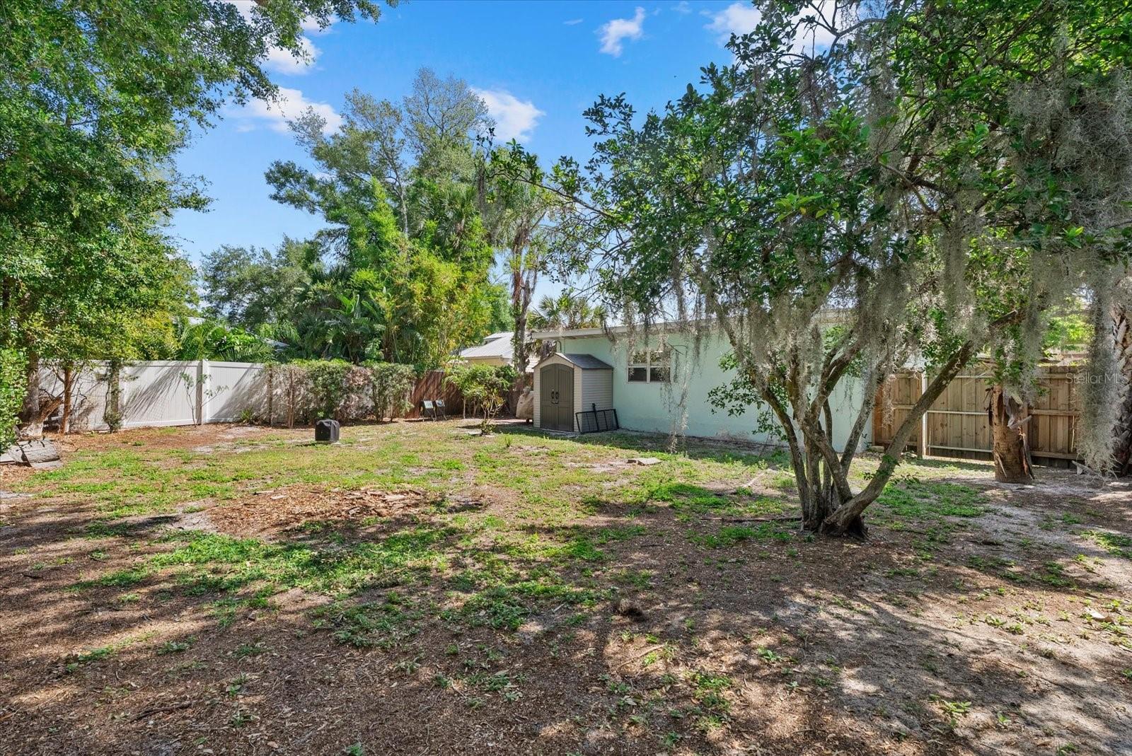 Image 31 of 35 For 4111 Sarasota Ave