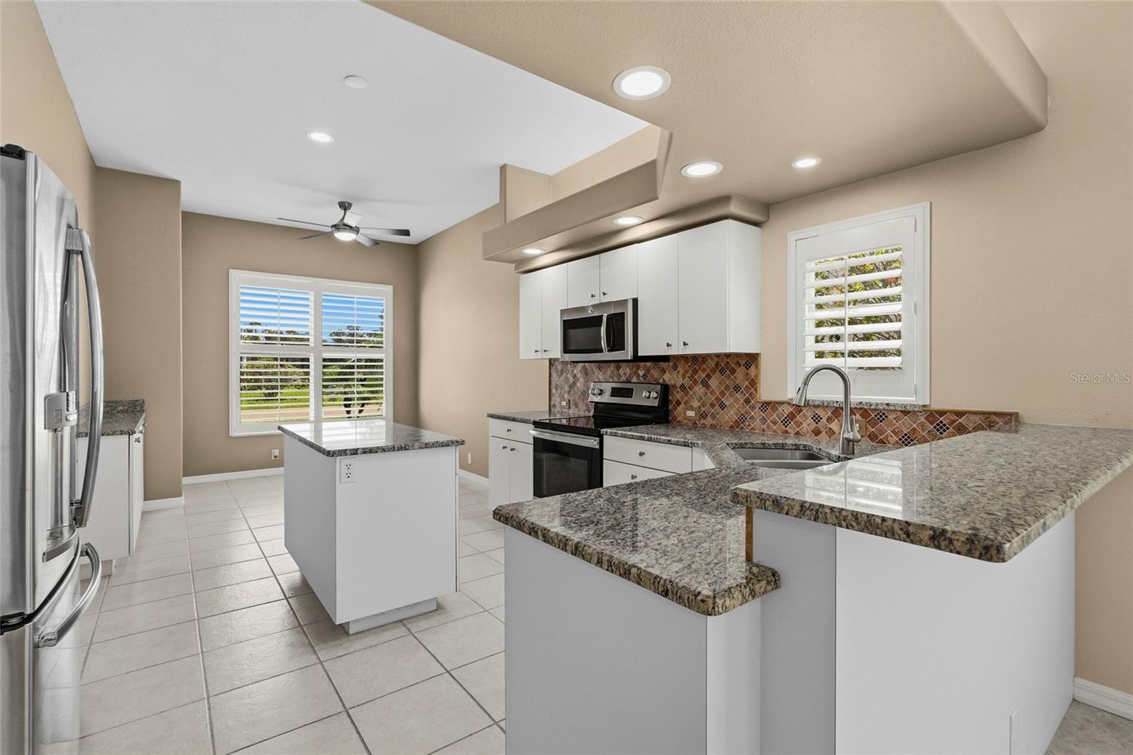 Image 22 of 82 For 7161 Drewrys Bluff