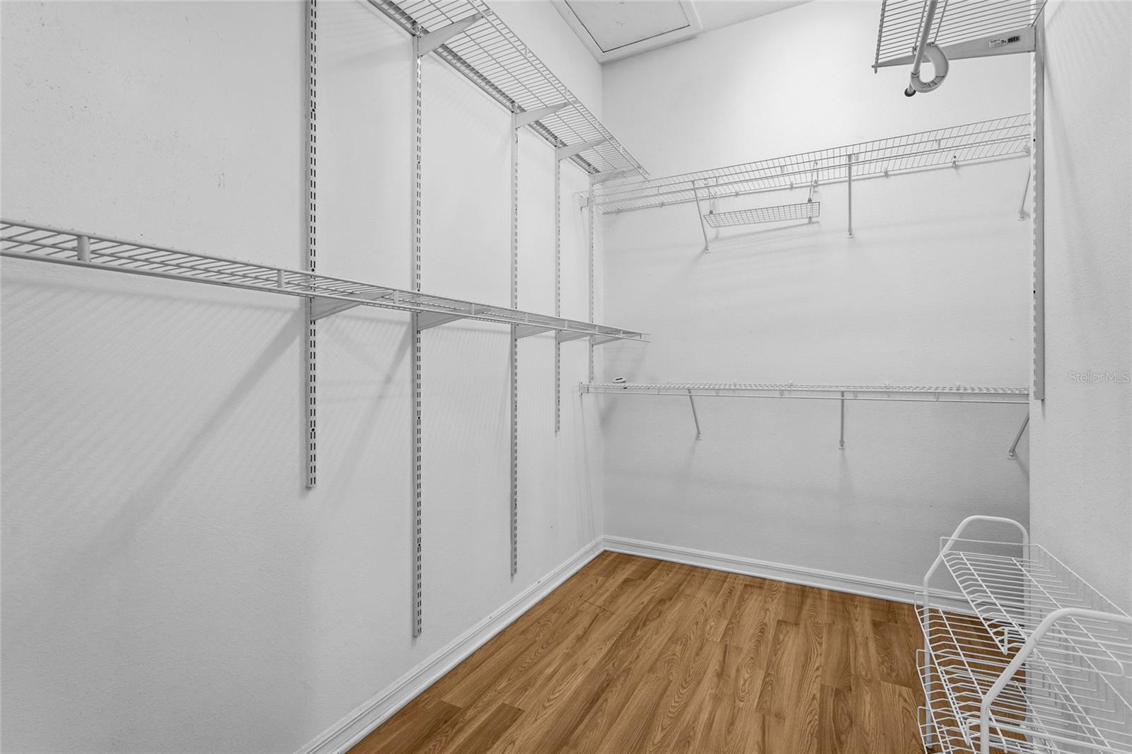 Image 29 of 82 For 7161 Drewrys Bluff