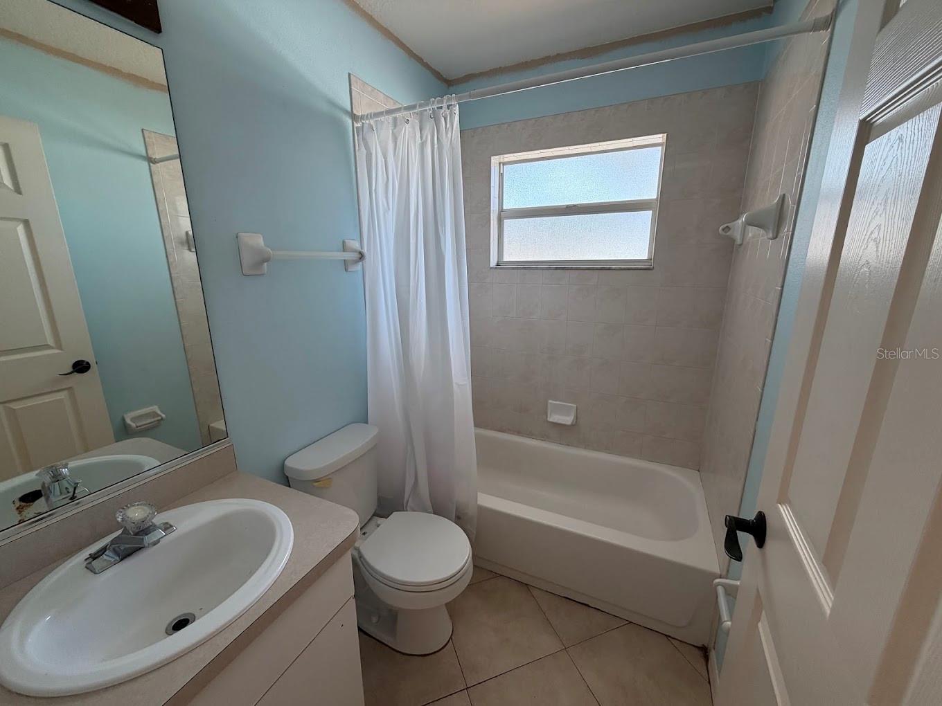 Image 15 of 22 For 6839 34th Avenue E